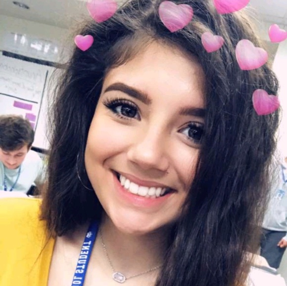 britni7899